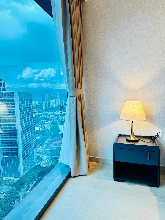 Luxury Suites At Eaton Klcc Kuala Lumpur Exterior photo