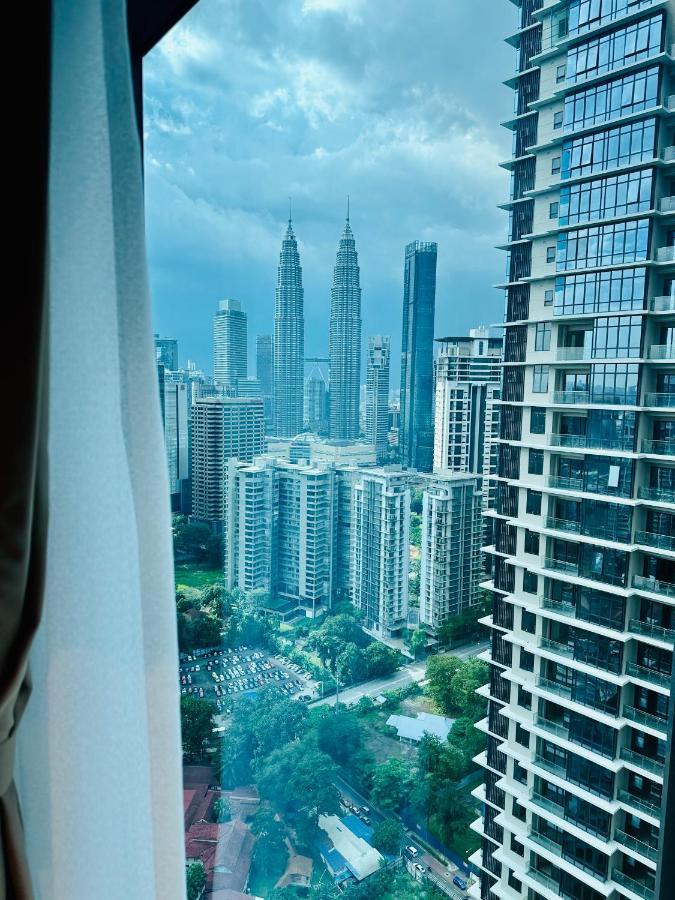 Luxury Suites At Eaton Klcc Kuala Lumpur Exterior photo