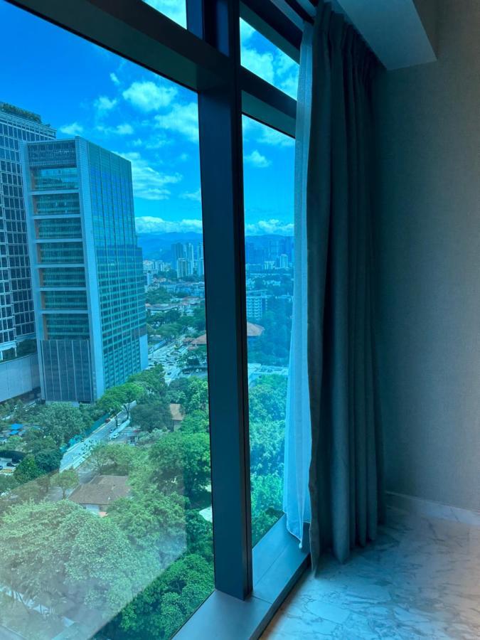 Luxury Suites At Eaton Klcc Kuala Lumpur Exterior photo